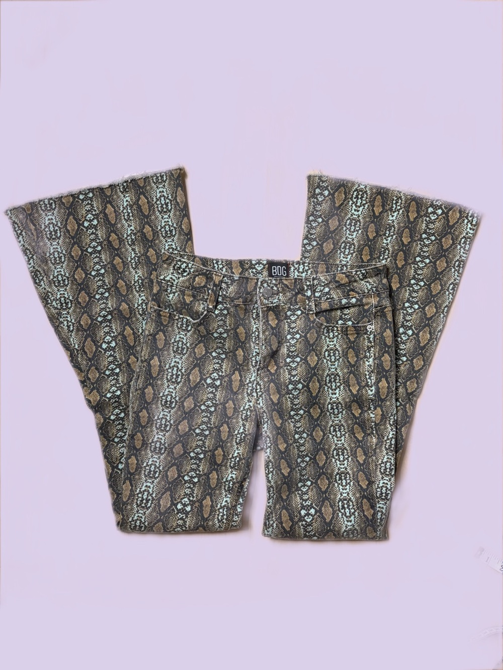 🐚 BDG snake-print flare pants 🐍